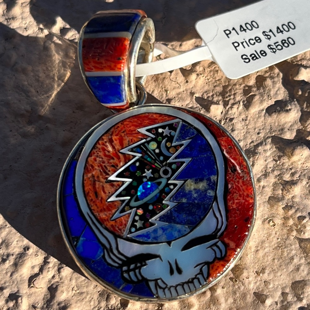 Grateful Dead gemstone inlay pendant by David Freeland Jr. - Picture 2 of 3